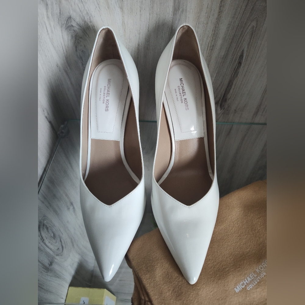 Michael Kors Collection Muse Runway Patent White Women's Heels SZ 37 - Picture 2 of 10